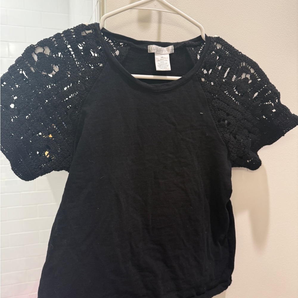 Design History Black Crochet Sleeve Top